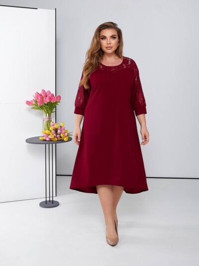 Плаття жіноче, від 50 до 60 р-ру, з мереживною вставкою, трапеція
