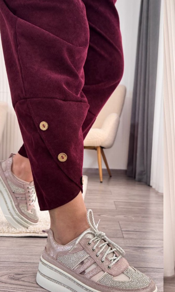 Костюм жіночий, брючний, вельветовий, від 42 до 64 р