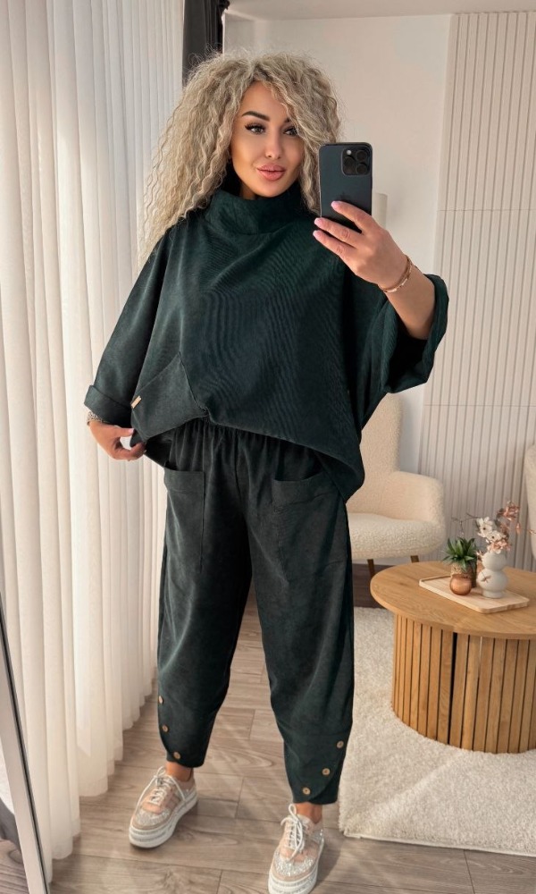 Костюм жіночий, брючний, вельветовий, від 42 до 64 р