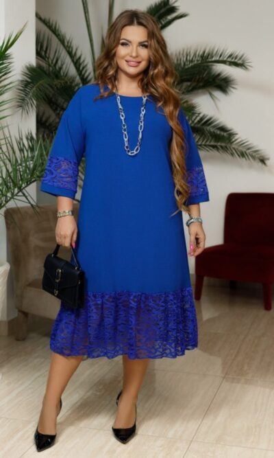 Плаття жіноче, від 50 до 60 р-ру, з мереживною вставкою, трапеція