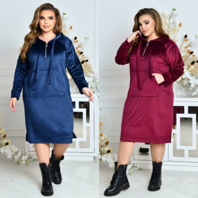 Сукня жіноча, від 52 до 66 р, рівного крою, з капюшоно