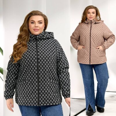 Куртка жіноча, від 50 до 60р, на синтепоні 100, універсальна, з капюшоном