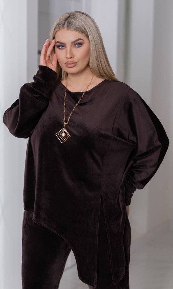 Костюм жіночий, велюровий, від 50 до 64р, еластичний